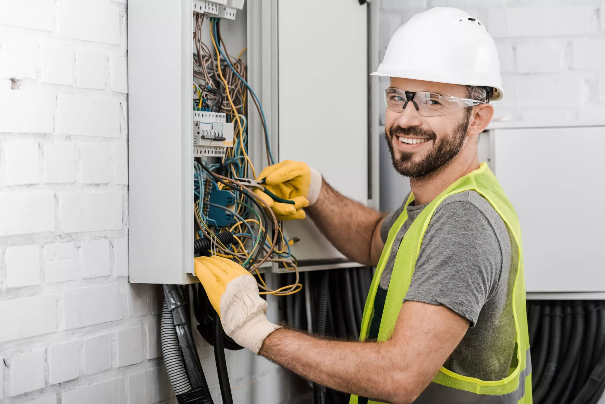 Électricien professionnel